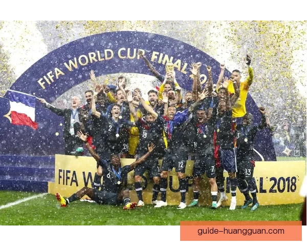 2026世界杯聚焦美国赛事盛况与全球足球激情碰撞