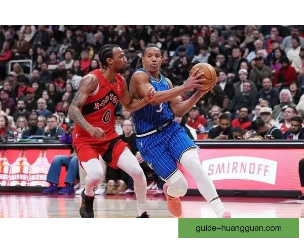 猛龙大胜魔术52分迎来三连胜 巴恩斯砍下23+15巴雷特24分闪耀全场